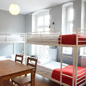  Hostel Blooms Boutique By Friendly
